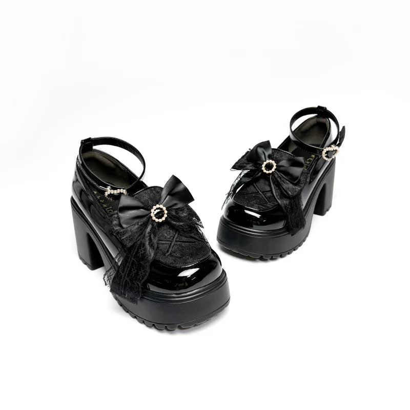 Witch's Night - Daily Lolita - Lolita heels shoes with a bow, lace trim, and heart-shaped pearl details