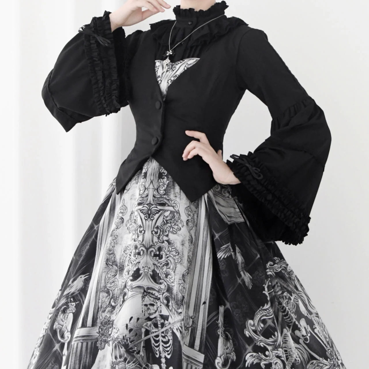 DMFS Lolita - Ever-Changing Enchantress - Classic Lolita Blouse, Tightening Hime Sleeve