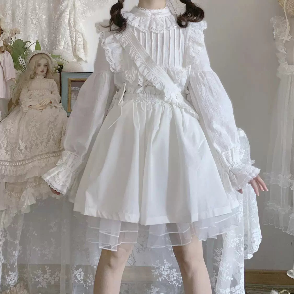 Sweetheart Dream Machine - Vintage Girlish - Blouse & Top with a Lace-Trimmed Stand Collar