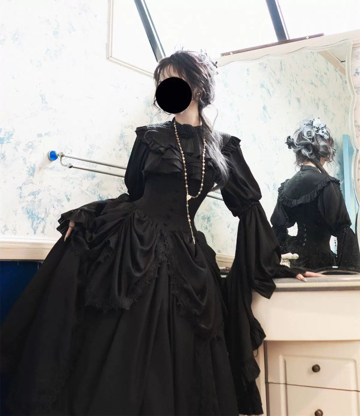 Sweetheart Dream Machine - Sleepwalking Manor - Blouse with Ruffled Flared Sleeves