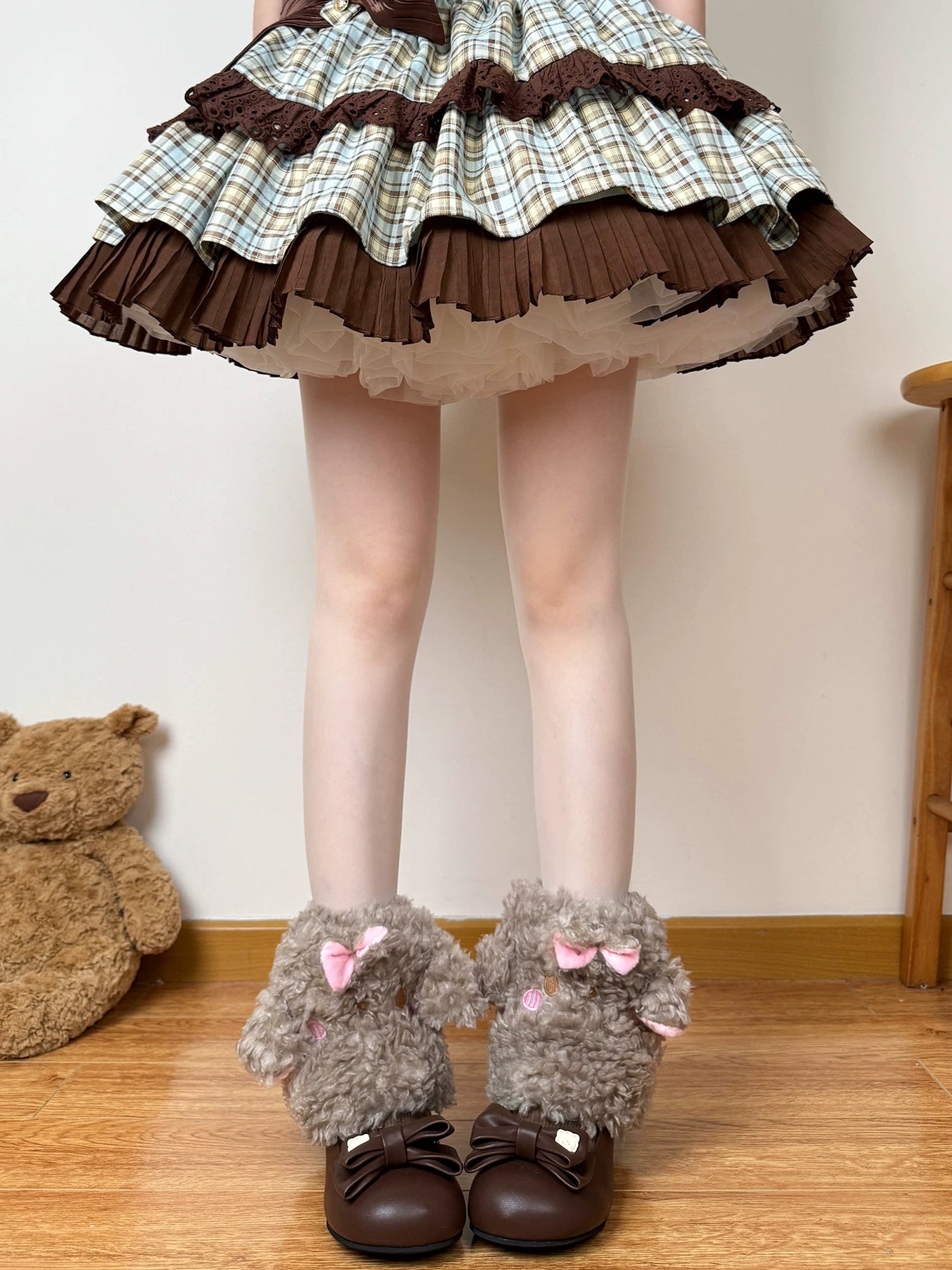 Chubby Bear Tales - Little Sheep Lolita - Plush sock covers with sheep faces and bows