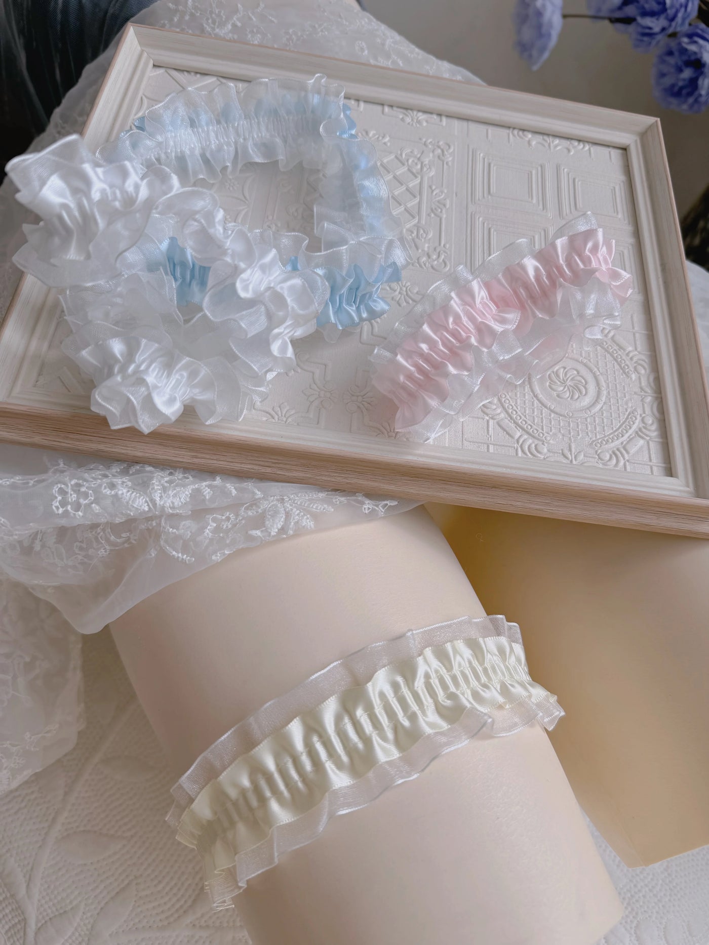 Fantasy Doll - Ribbon Bow - Lace Leg Garters with Satin-Ribbon Bows
