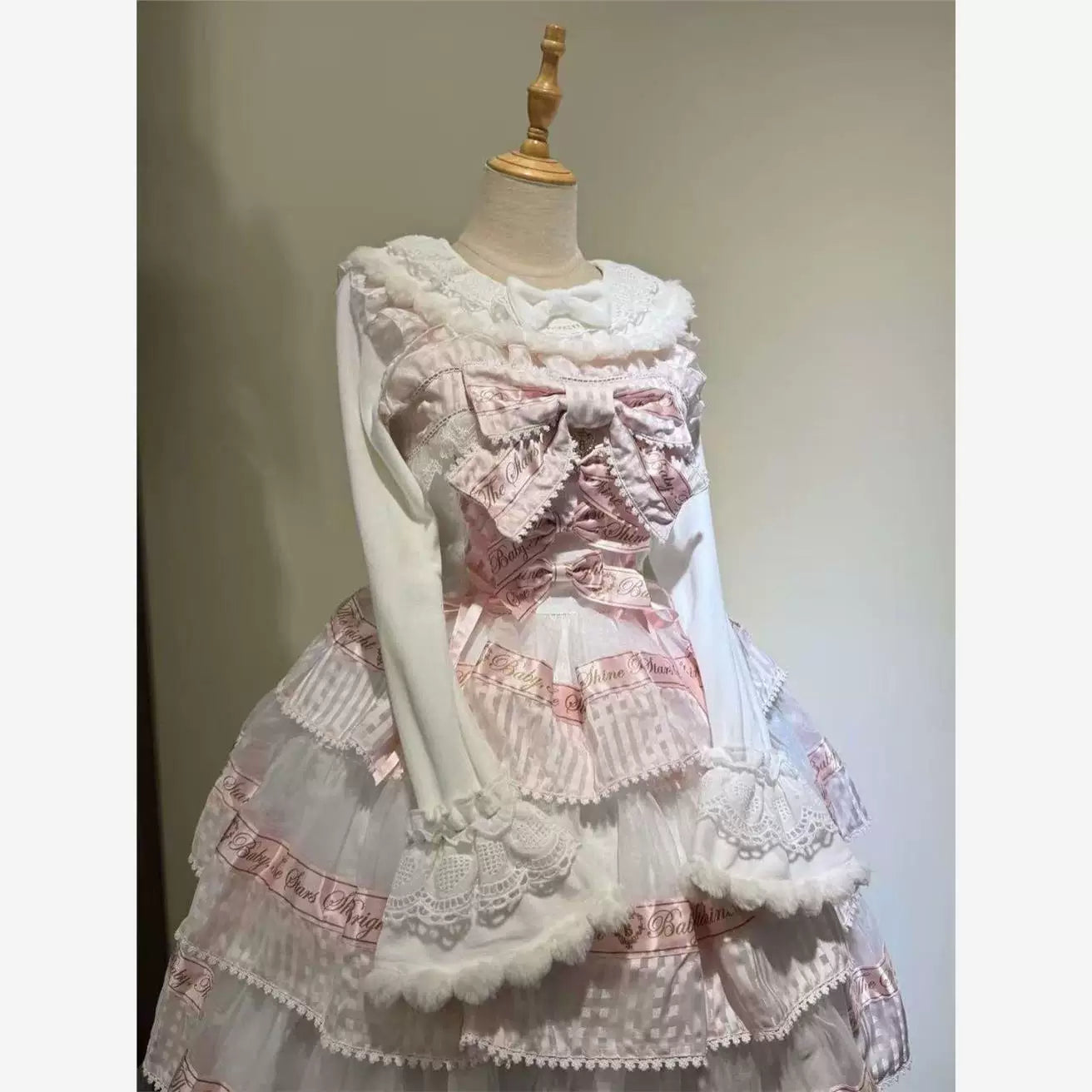 Sweetheart Dream Machine - Snowball - Fleece-Lined Lolita Inner Top with a Doll Collar