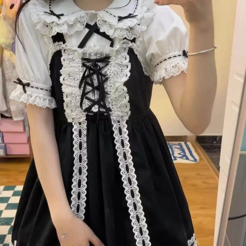 Sweetheart Dream Machine - Vintage Doll - Short-Sleeve Blouse with Lace Doll Collar