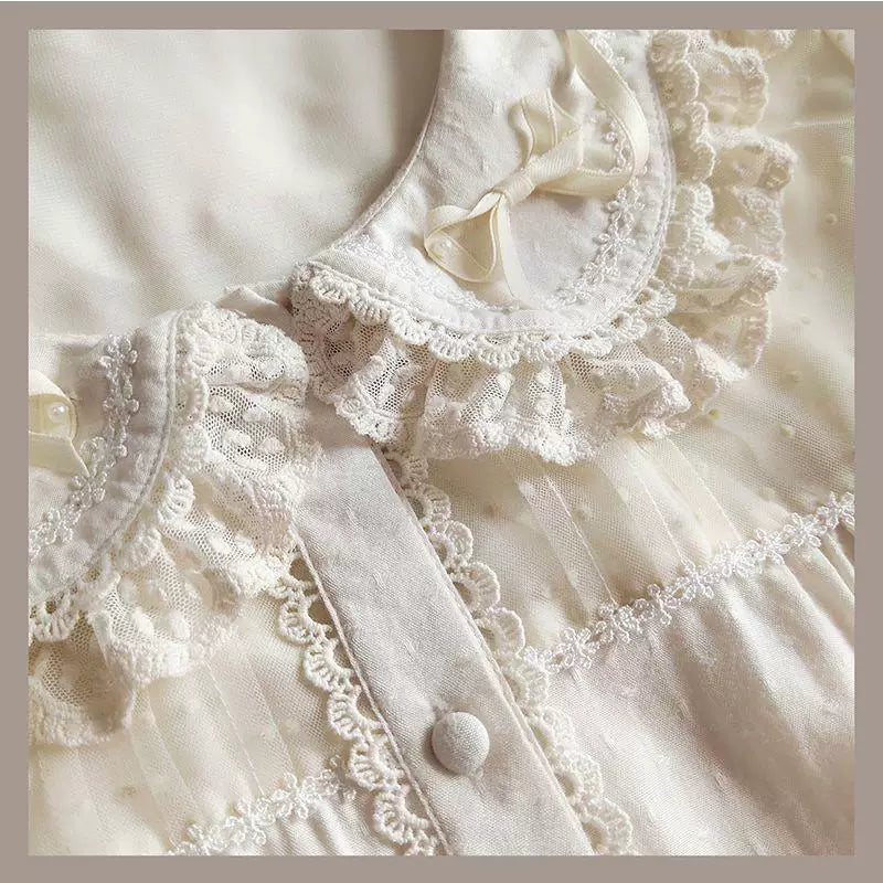 Sweetheart Dream Machine - Puff Milkshake - Blouse with puff sleeves and a lace-trimmed doll collar