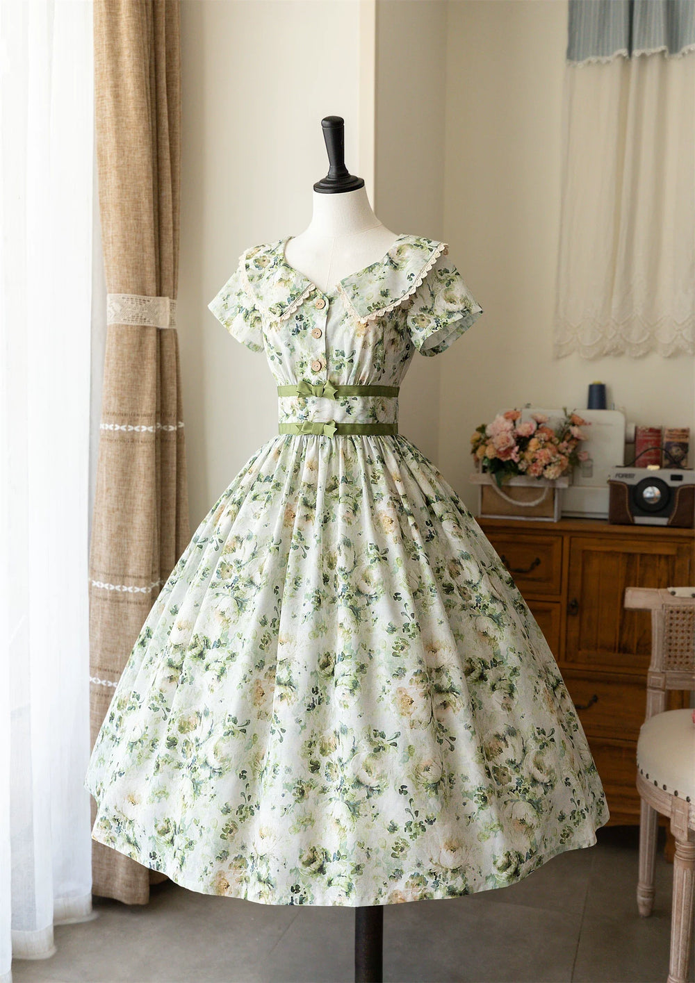 Forest Wardrobe - Forest Holiday - Vintage Daily Lolita Floral Printed OP Dress