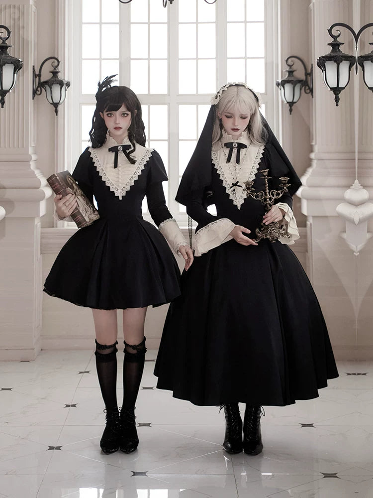 With PUJI - Nocturnes - Gothic Lolita OP Dress, Detachable Styling detail view 3