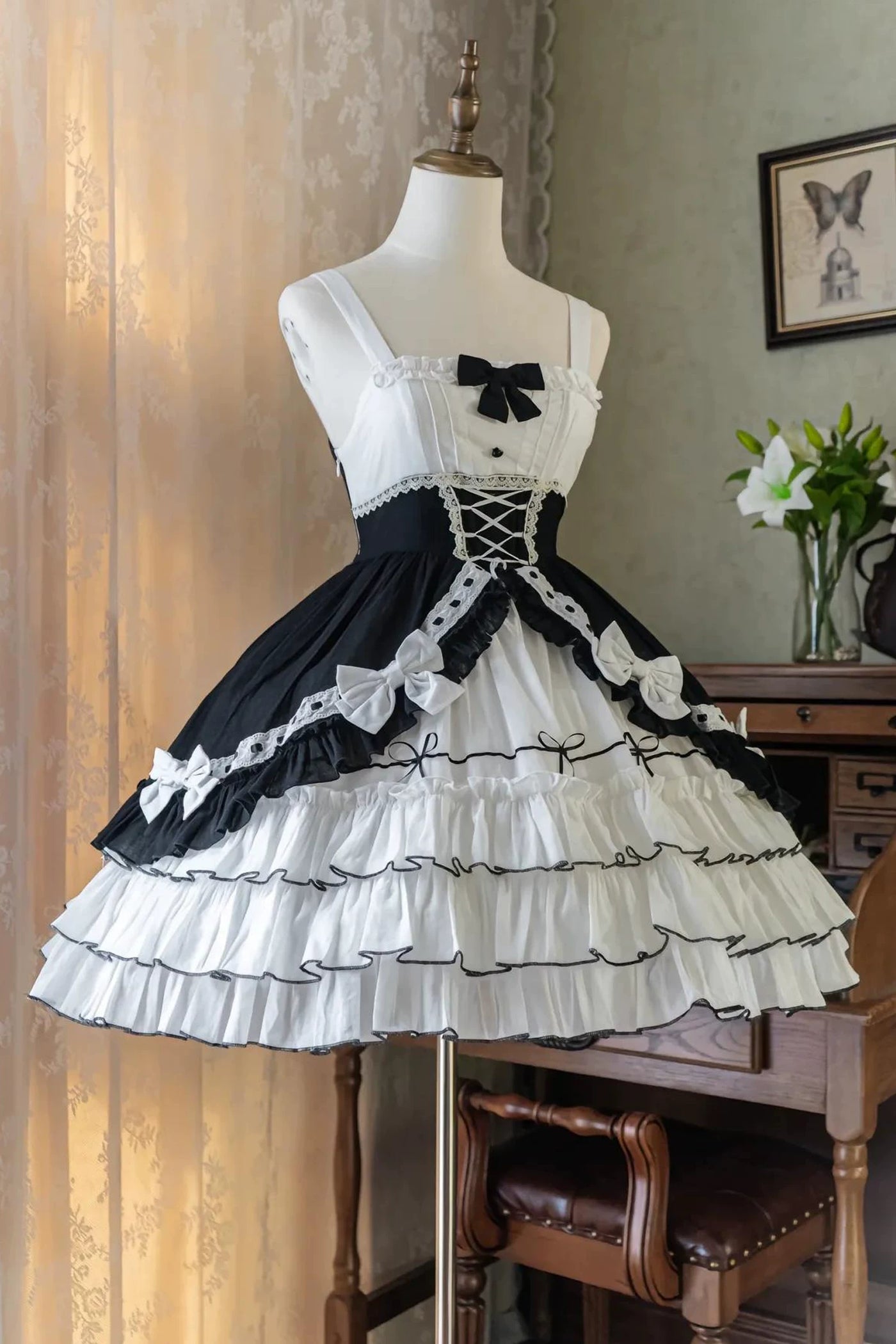 Creamy - Monochrome Bow Layers - Black-and-white JSK dress set with a sleeveless jacket