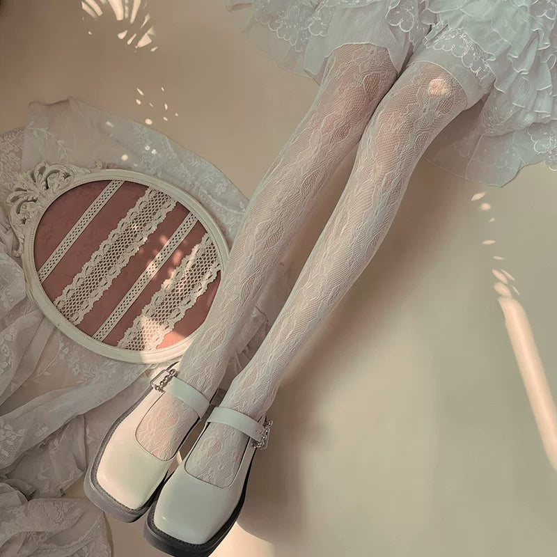 Sock Noble - French Camellia Lace - Tights with an openwork camellia pattern