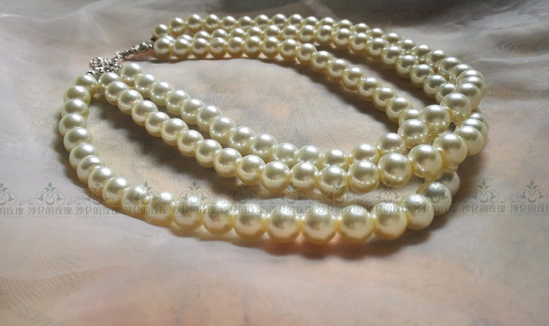 Rose of Sharon - Hepburn time - Retro Elegant Tiered Pearl Choker