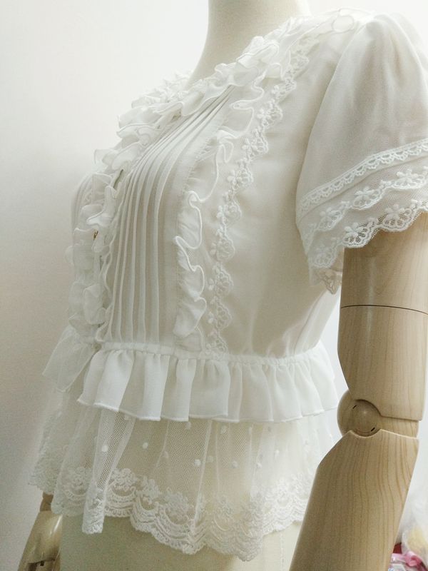 Yilia - Summer Short Sleeve Lace Lolita - Blouse Innerwear