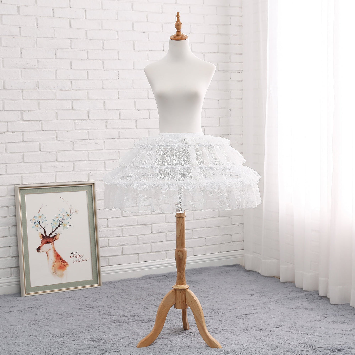 Manyiluo - Adjustable Hollowed-Out Cool - Adjustable Lace-Tulle Lolita Petticoat with Fishbone Hoops - product detail 3
