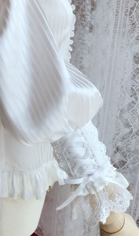 Yilia - Ruffled Button Front - Fitted Peter Pan Collar Long Sleeve Blouse
