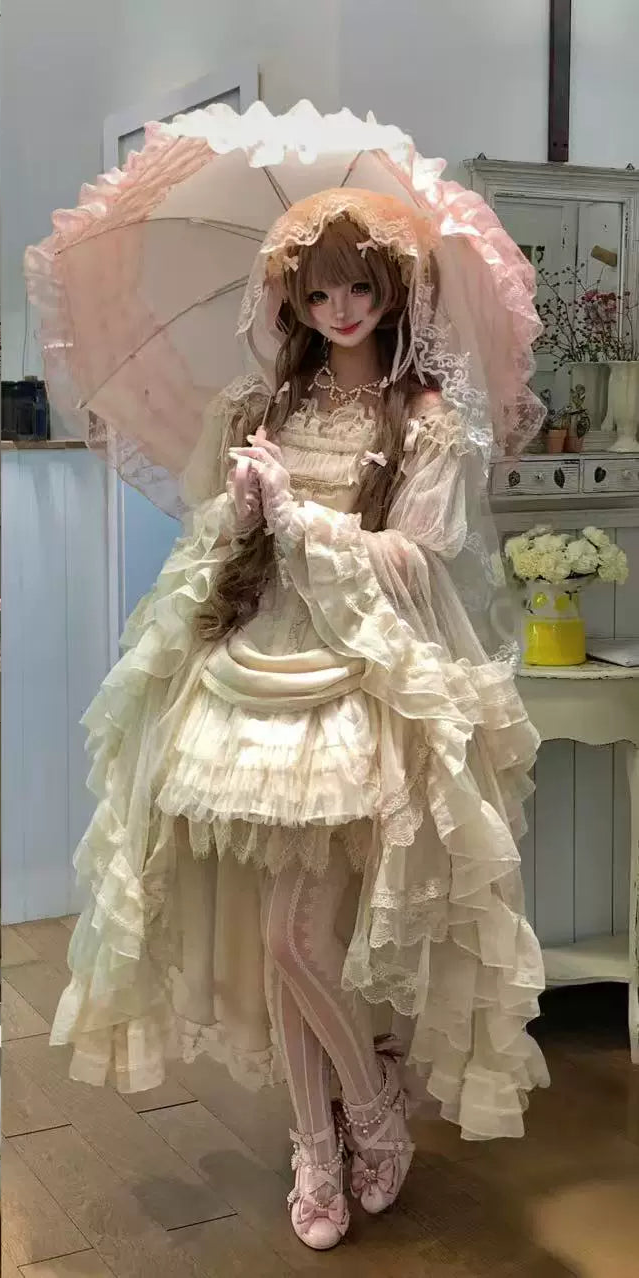 Airfreeing Butterfly Wing ecru Lolita blouse - model look 2