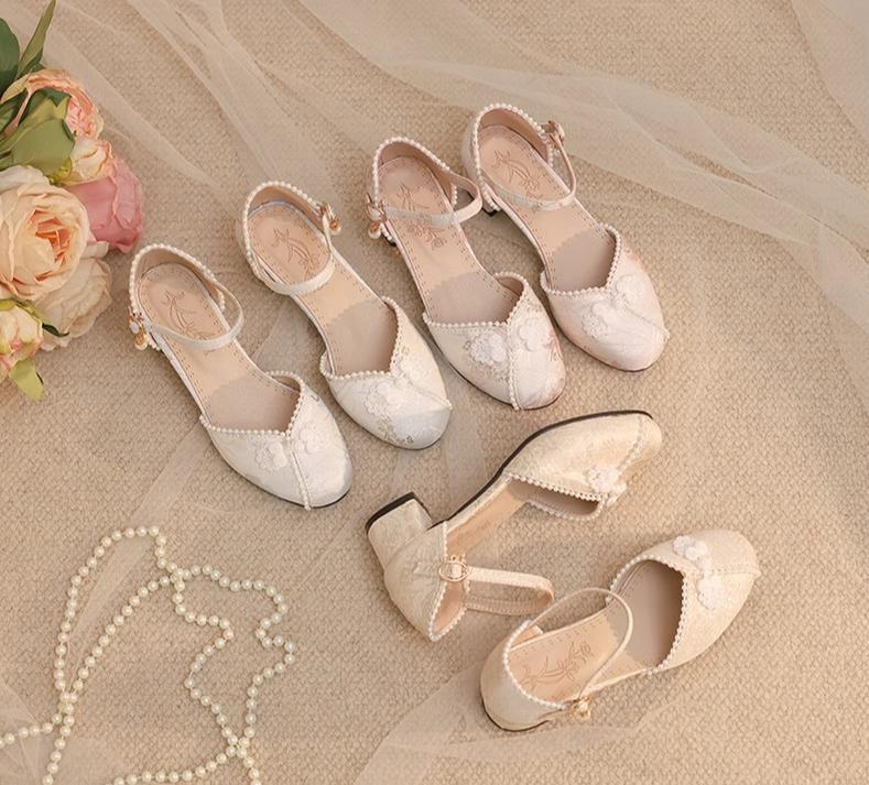 Yana - Heart Jade Yana - Pink, beige or blue Qi Lolita shoes with woven floral design and pearl ankle strap - product detail 5