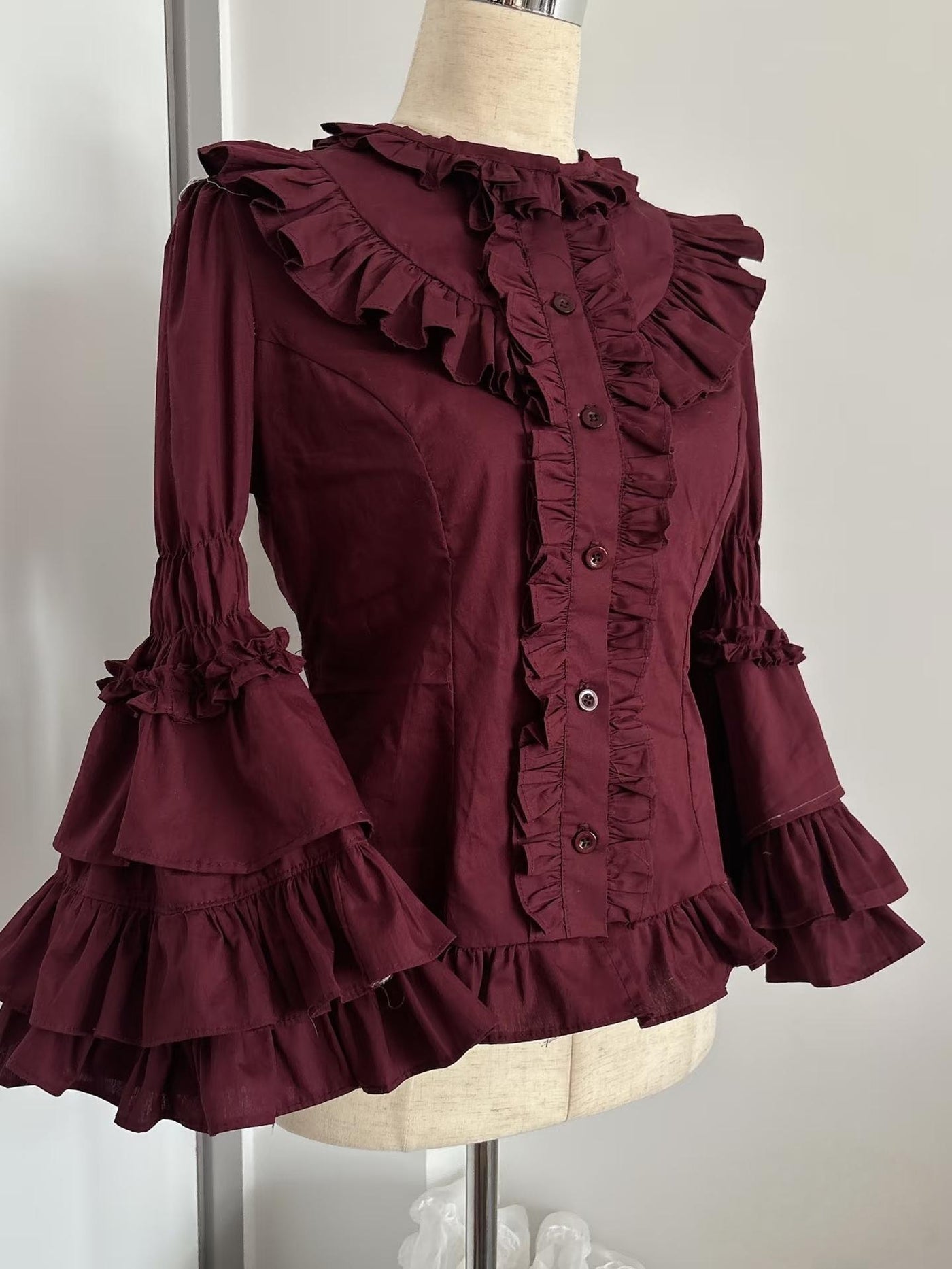 TaTaTa Lolita - Burgundy Rose - Floral Printed Old School Lolita JSK, Elegant Cape