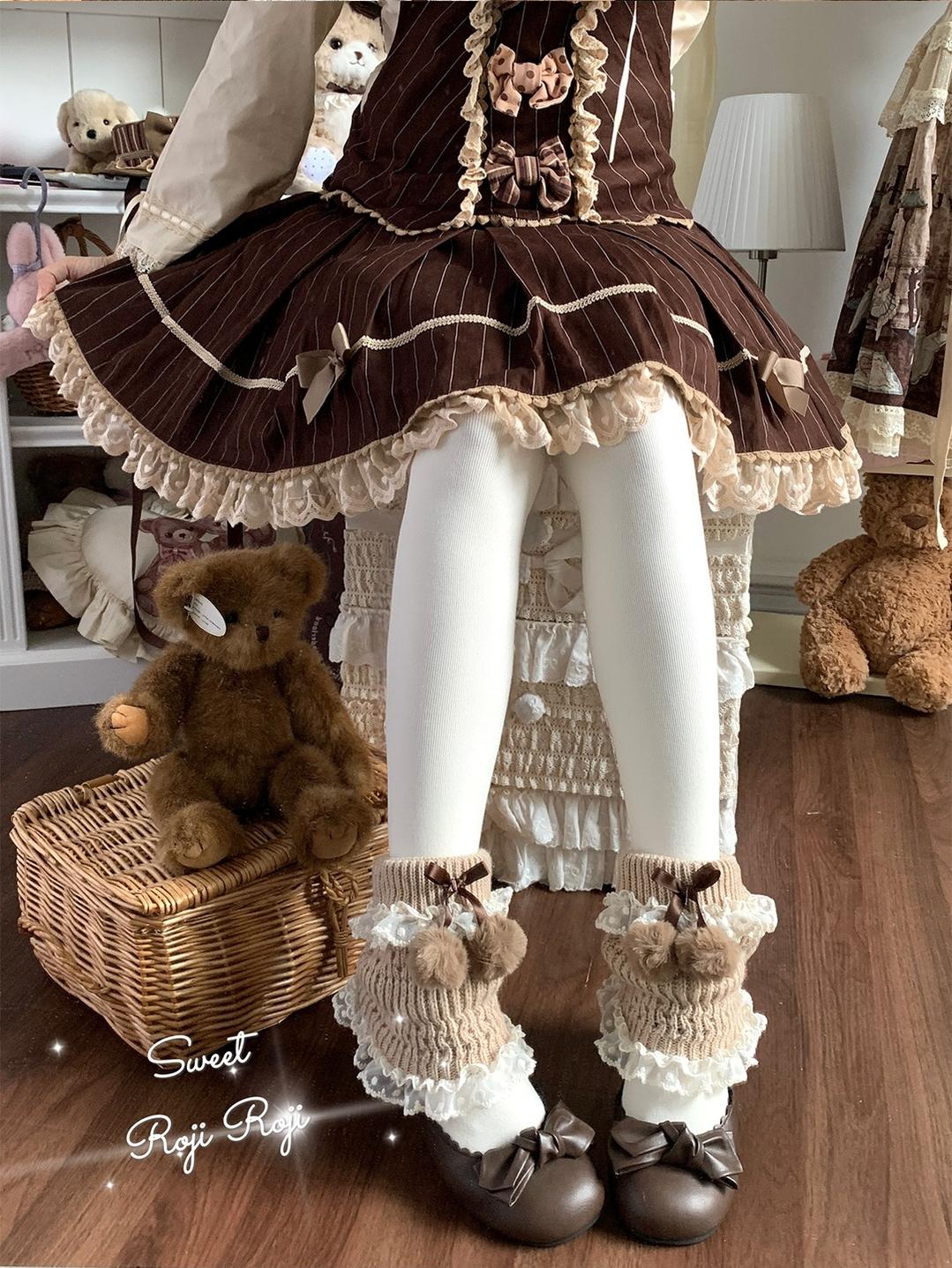 Roji Roji - Kawaii Lolita Leg Warmers - Pom-Pom Accented Bow Socks