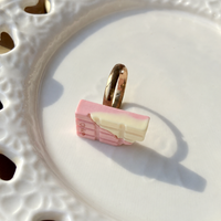 Bärenpuppe - Schokoladenleckereien - Verstellbarer Ring mit Schokoladenmotiven - Erdbeer-Schokolade / verstellbare Öffnung