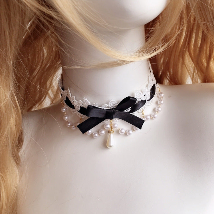 Multicolor Lolita choker necklace with heart pendant, handmade soft girl accessories, short girly jewelry for fashion styles