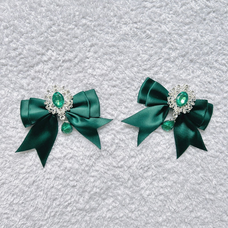 Handmade - Cosplay Ribbon Bow - Brooch or Flat-Back Accent - detail view 10