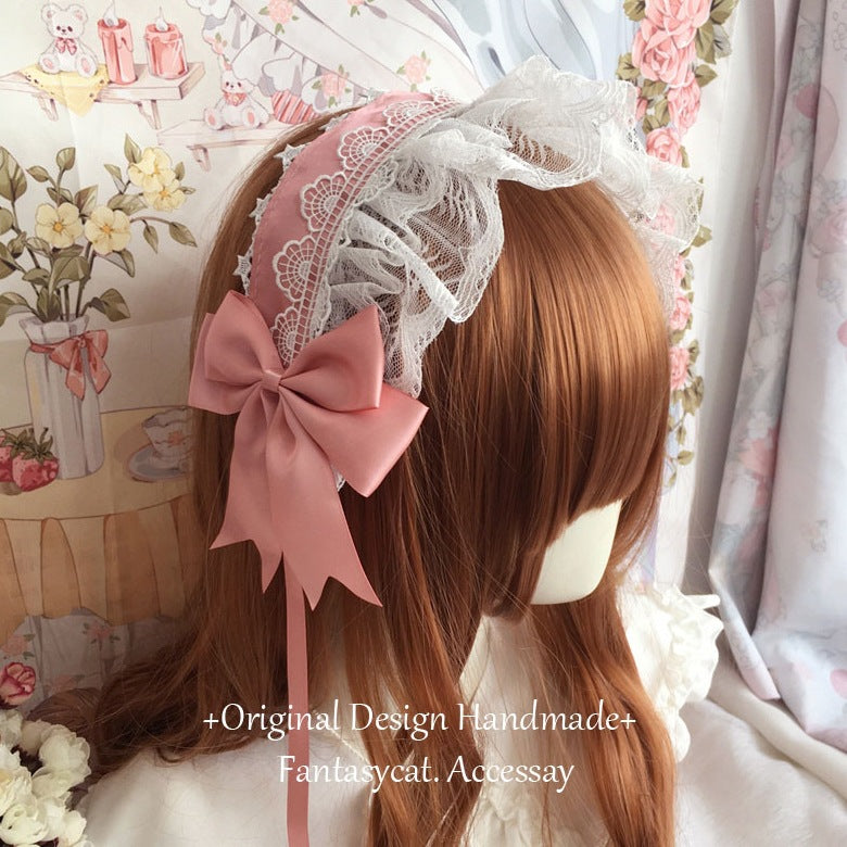 Handmade Japanese Retro Lolita lace headband with intricate lace details, perfect as a vintage Lolita hair accessory.