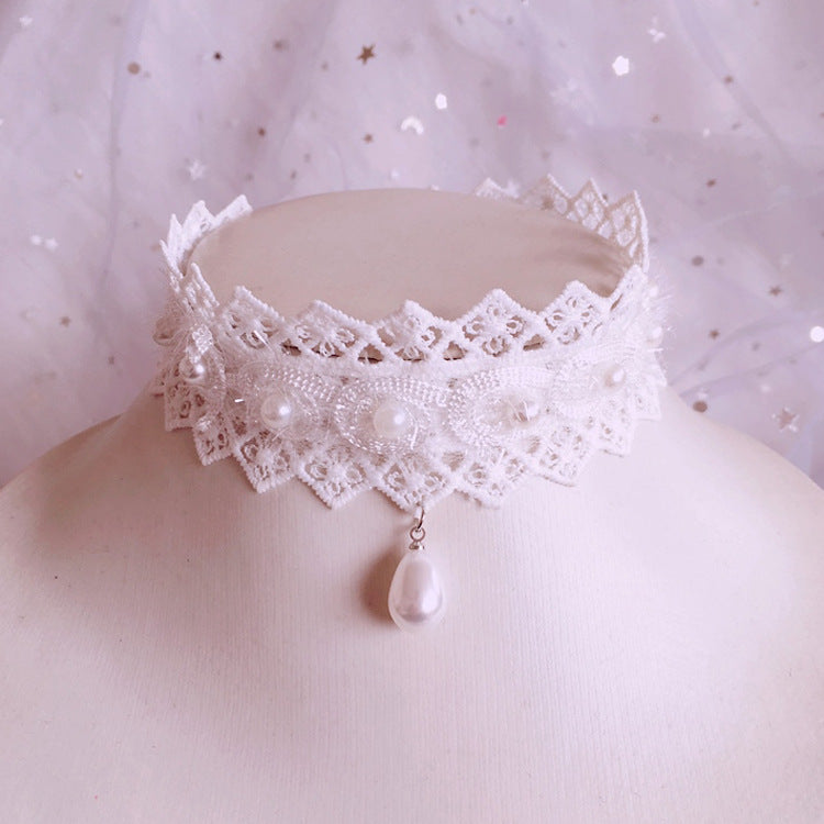 Ying Yuan Jia Lace Pearl White Choker Necklace