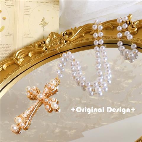 Gothic Retro Girl's Prayer Lolita Pearl Gold Lolita Cross Necklace Eur
