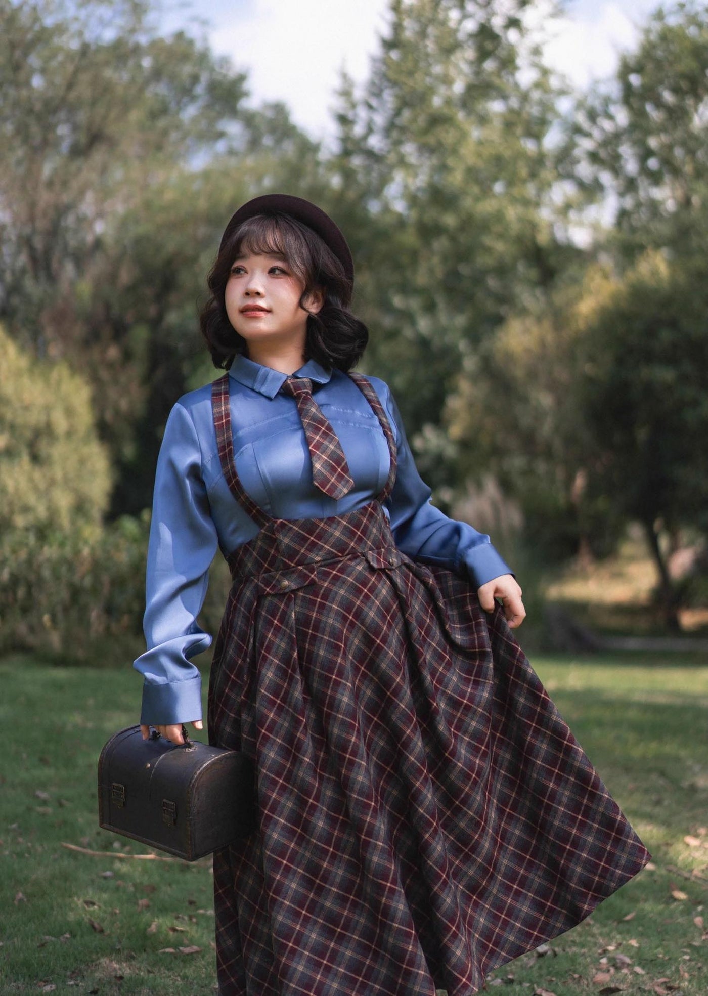 Forest Wardrobe - Forest Dew - Elegant Lolita Slim Fit Shirt, Detachable Jabot