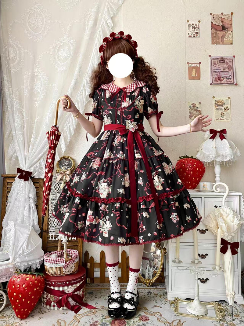 Qianmu - The Bear's Strawberry Field - Daily Lolita OP Dress With Petal Collar & Bear Strawberry Print