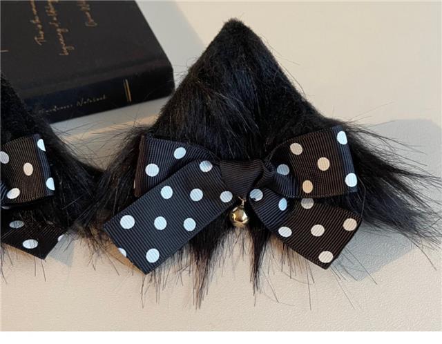 Black and pink handmade faux fur plush cat ear hair clip with animal ears, side bow, LolitaFetch headdress for Japanese Lolita fashion.