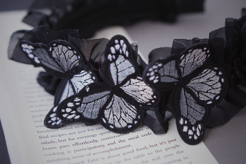 Handmade - Lace Butterfly Headband - Dark gothic Lolita lace