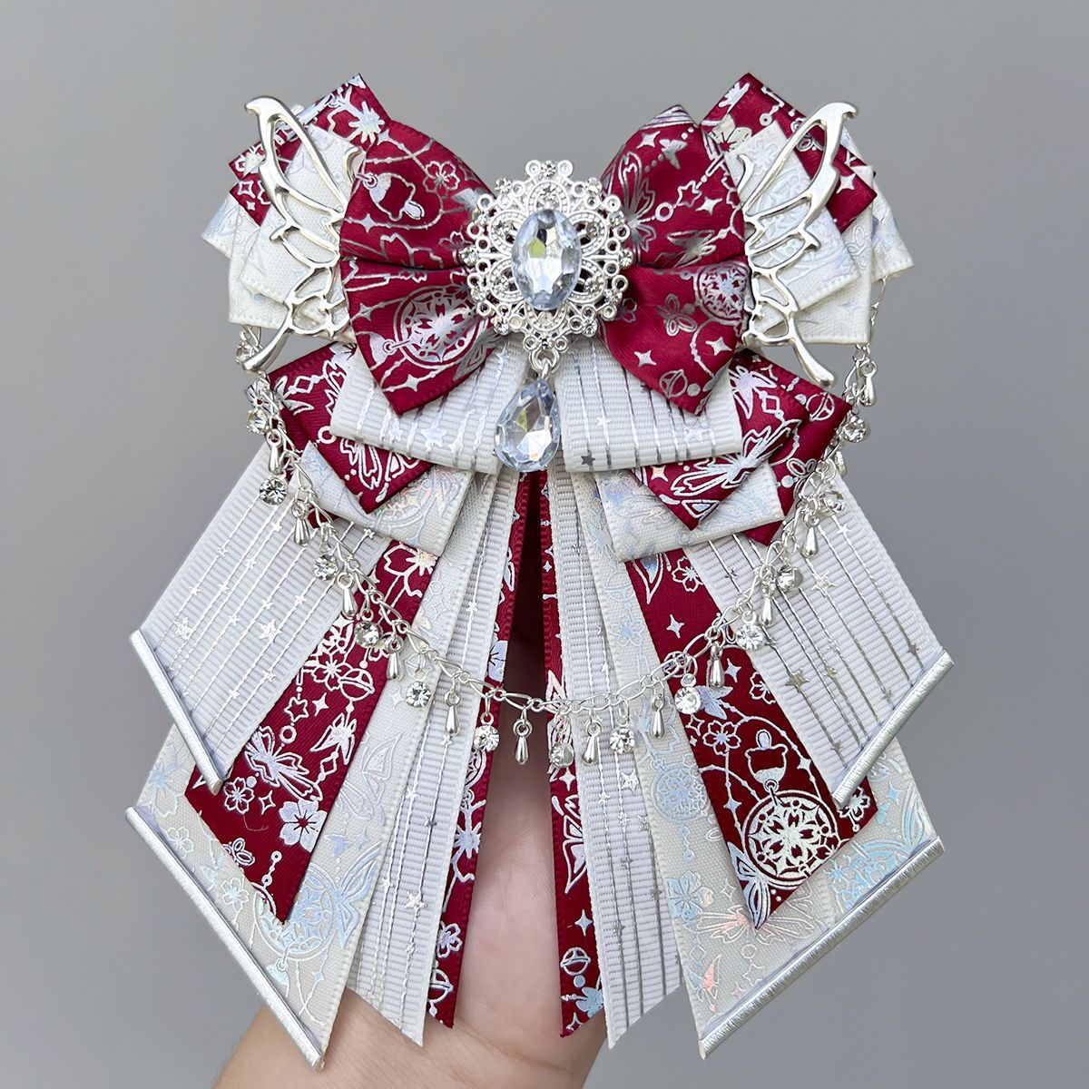 Handmade - Silver-Chain Bow - Bag Charm and Brooch - detail view 5