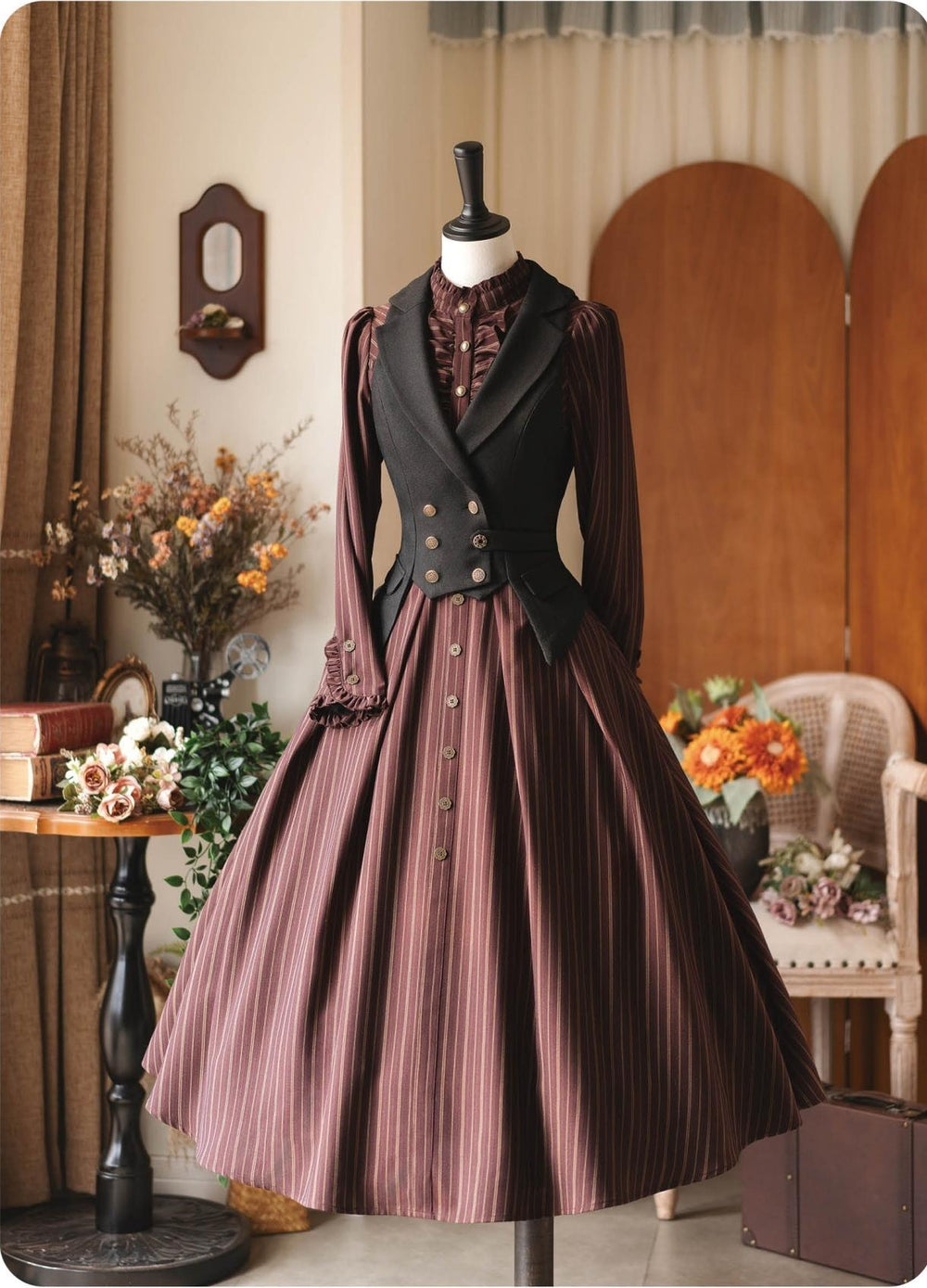 Forest Wardrobe - Forest Castle - Classic Lolita Long Striped Dress, Irregular Hem Vest