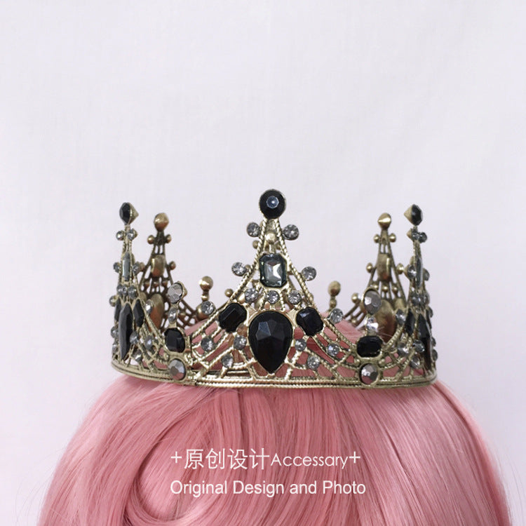 Lolita Girl Crown headdress with pearls, butterfly rhinestones, and European court-inspired design, featuring intricate retro rhinestone details.