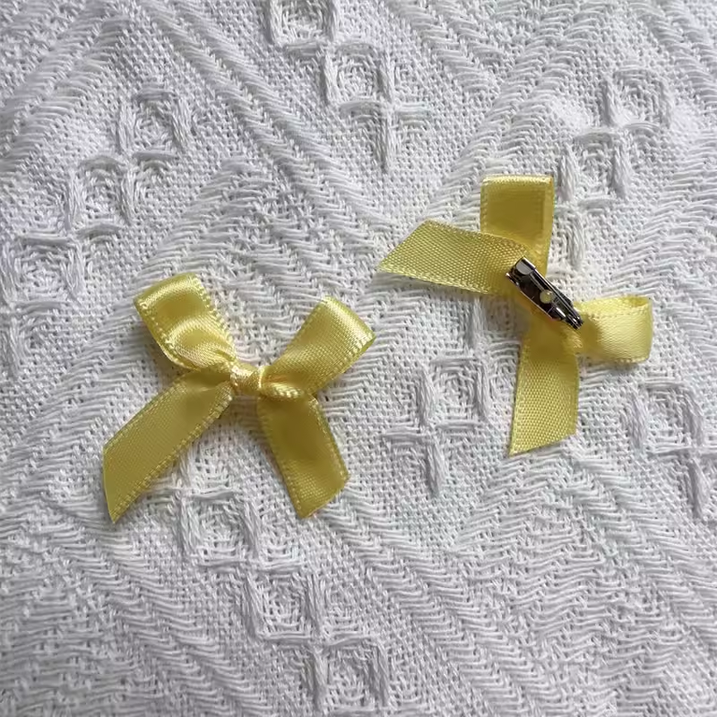 Handmade - Mini 3.5 cm Ribbon Bow - Brooch Set - detail view 3