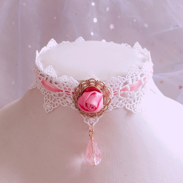 Ying Yuan Jia Lace Pearl White Choker Necklace