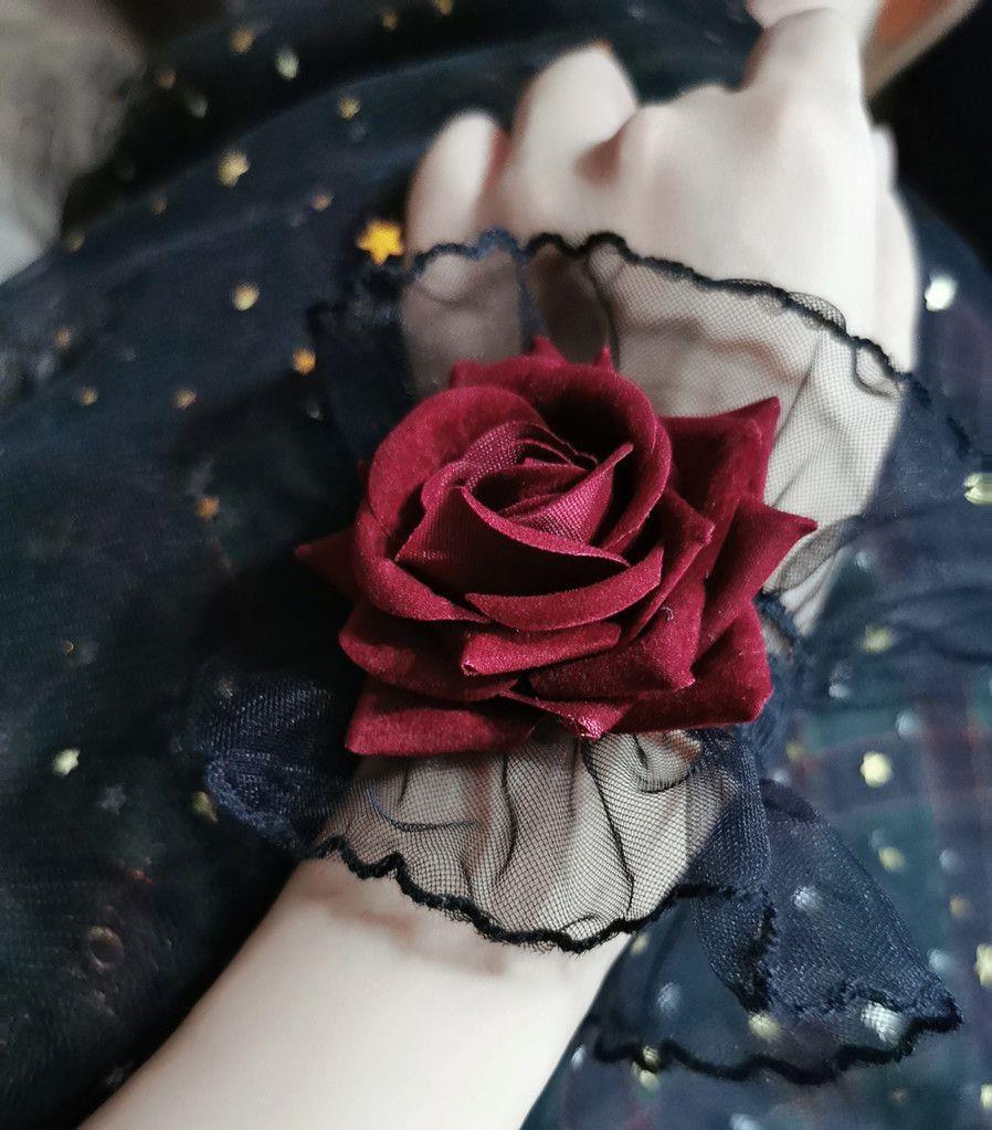 Dark Lolita Lace Wrist Cuffs for Women, Burgundy Rose Dress Cuffs with Wrist Flowers