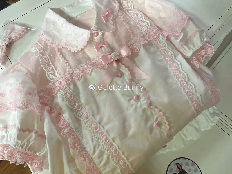 Galette Bunny Sakura Girl — White & Pink — Collar and Short Puff Sleeve Detail