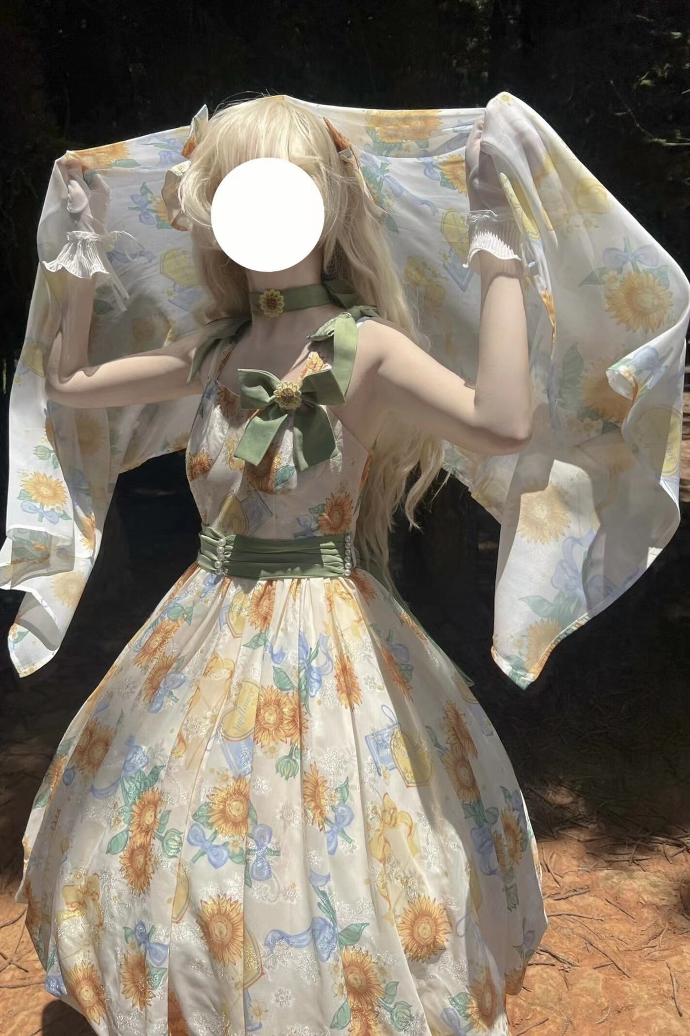GZYRZ - Quenched Sunflower Bud - Floral print sweetheart neckline