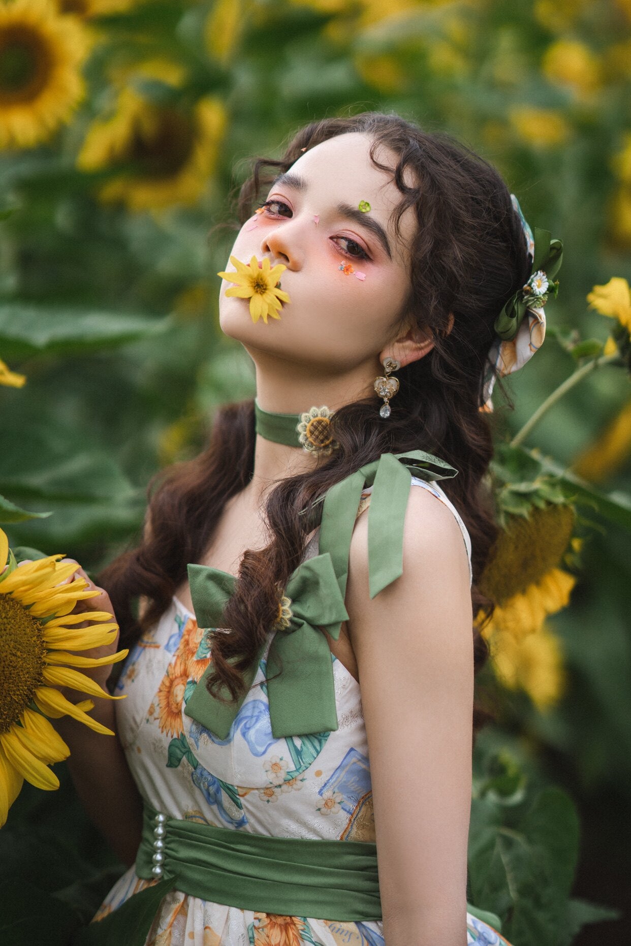 GZYRZ - Quenched Sunflower Bud - Floral print sweetheart neckline