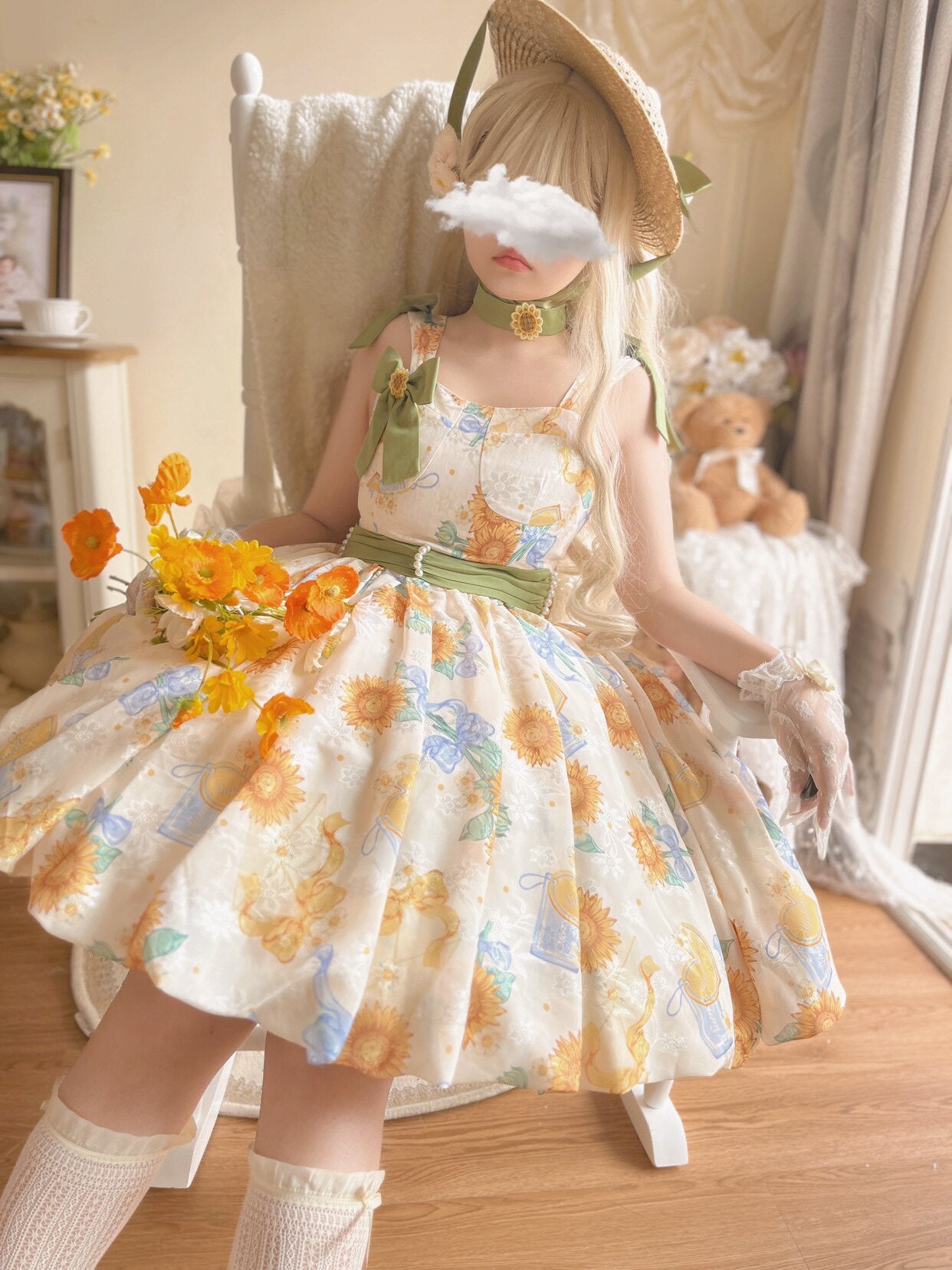 GZYRZ - Quenched Sunflower Bud - Floral print sweetheart neckline