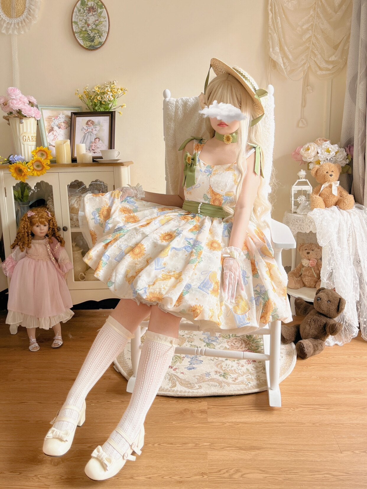 GZYRZ - Quenched Sunflower Bud - Floral print sweetheart neckline