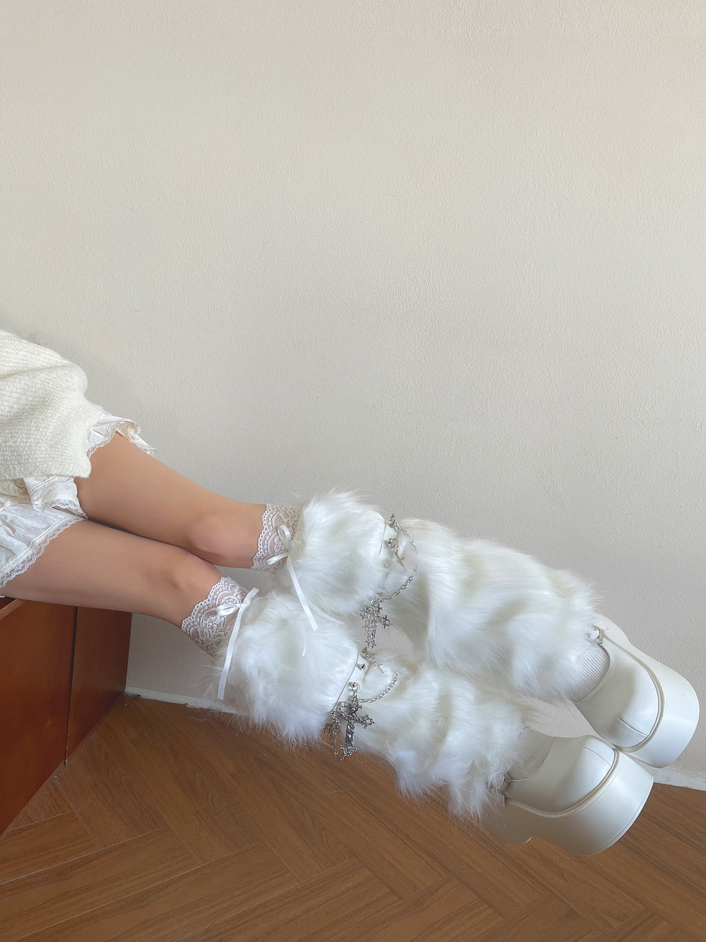 Sock Noble - Gothic Baroque Lolita - Fluffy warm sock sleeves