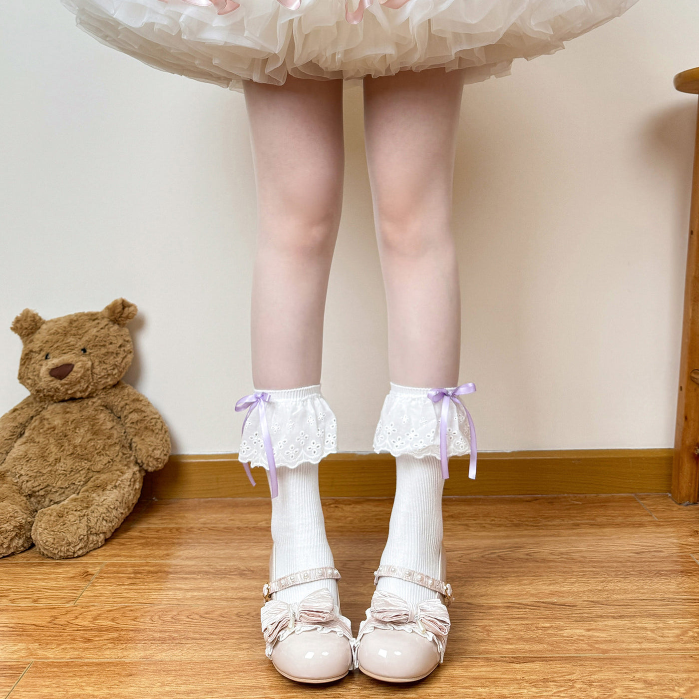 Chubby Bear Tales - Sweet Balletcore - Lace-trimmed mid-calf socks