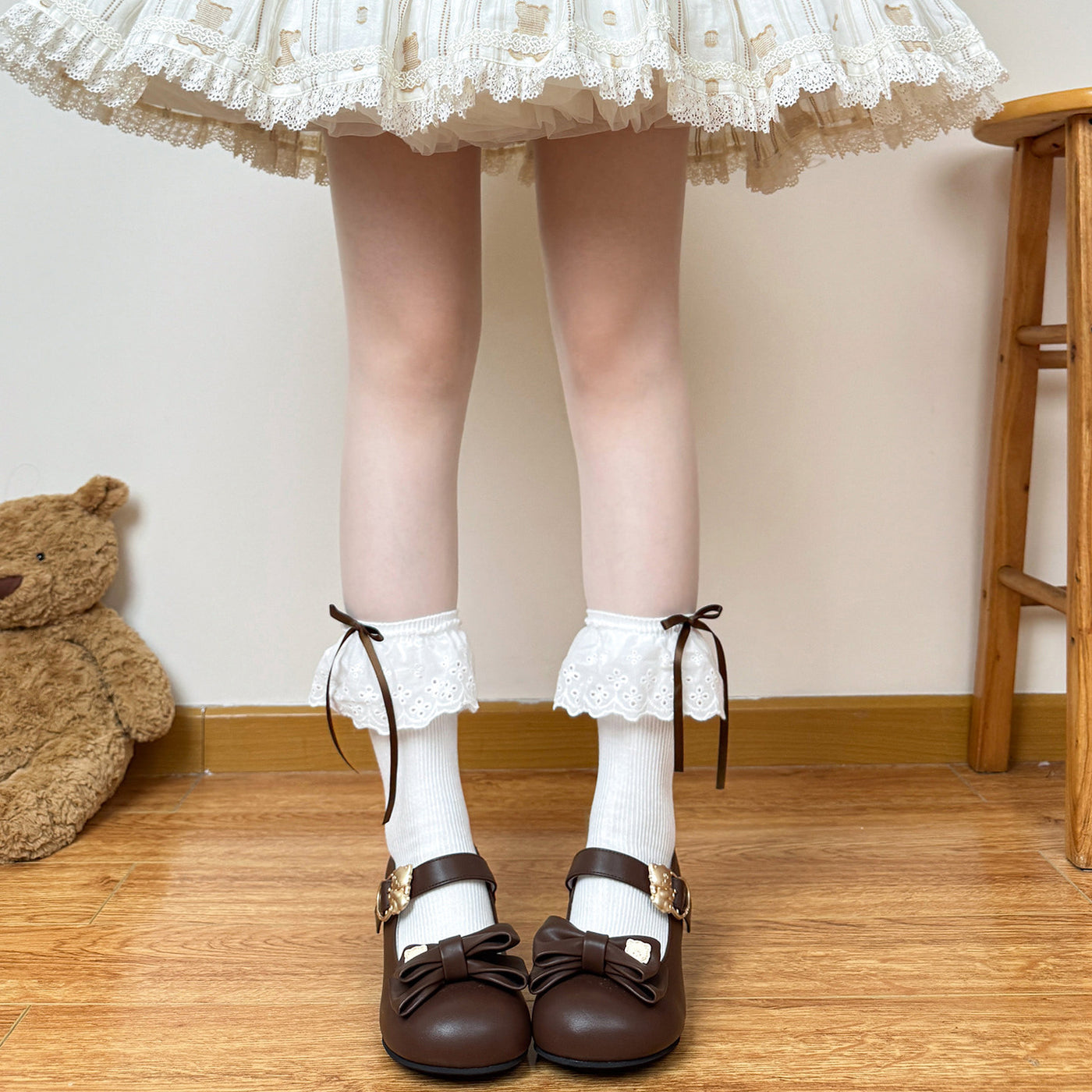 Chubby Bear Tales - Sweet Balletcore - Lace-trimmed mid-calf socks