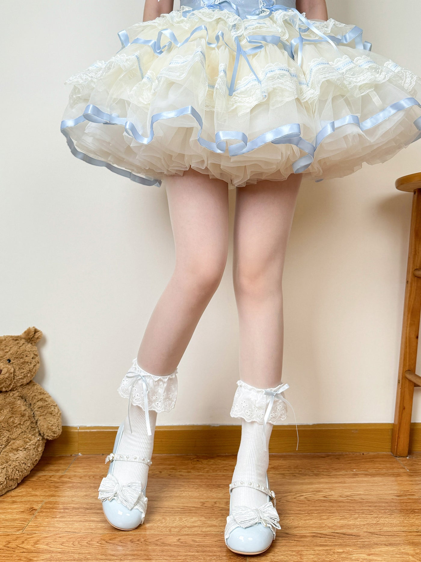 Chubby Bear Tales - Sweet Balletcore - Lace-trimmed mid-calf socks
