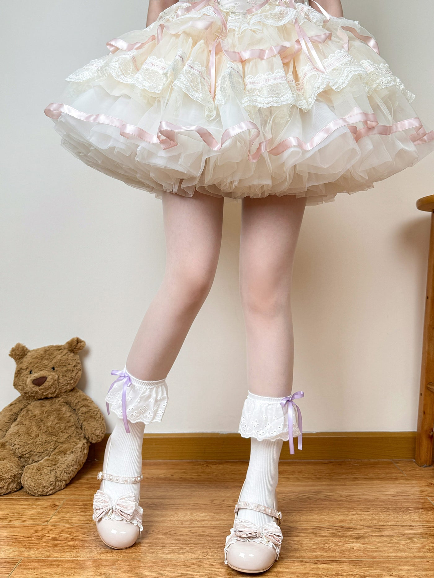 Chubby Bear Tales - Sweet Balletcore - Lace-trimmed mid-calf socks