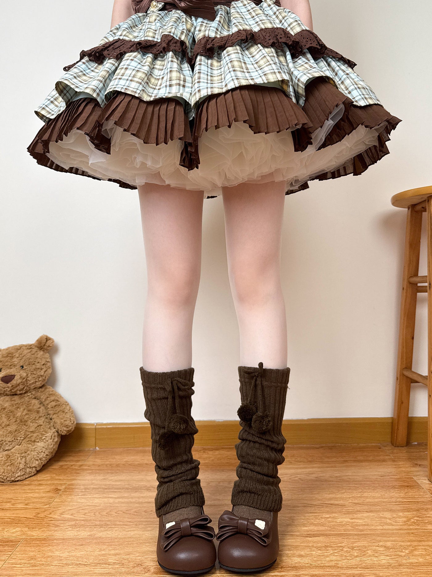 Chubby Bear Tales - Thickened ribbed leg warmers - With pom-pom