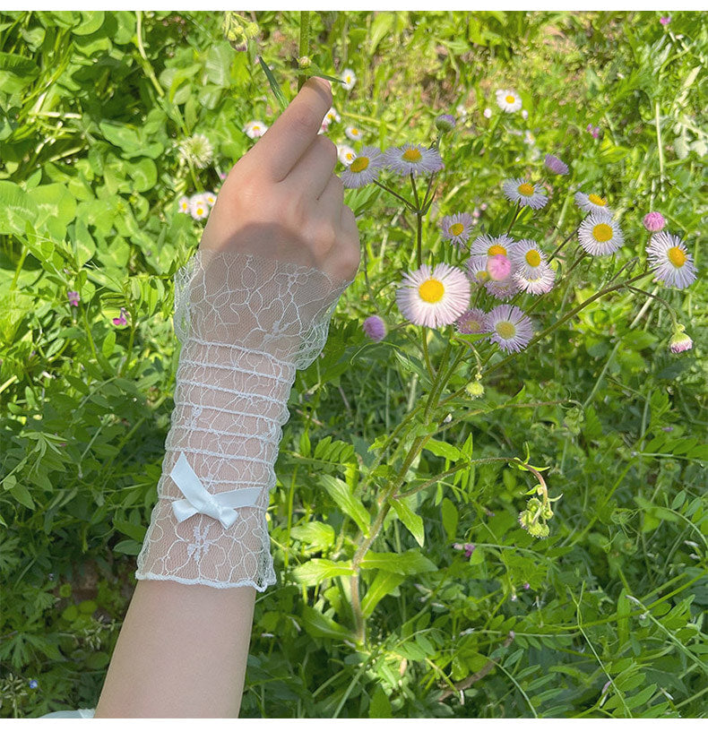 Sock Noble - Bow-accented sheer lace fingerless - Lolita Arm Sleeves