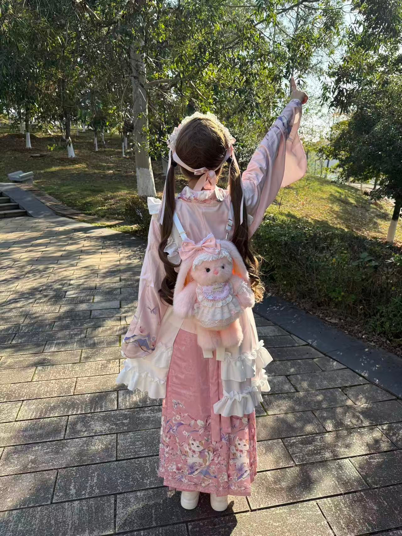 DreamHug Bear - Sweet Lolita - Plush lop-eared rabbit doll handbag with lace